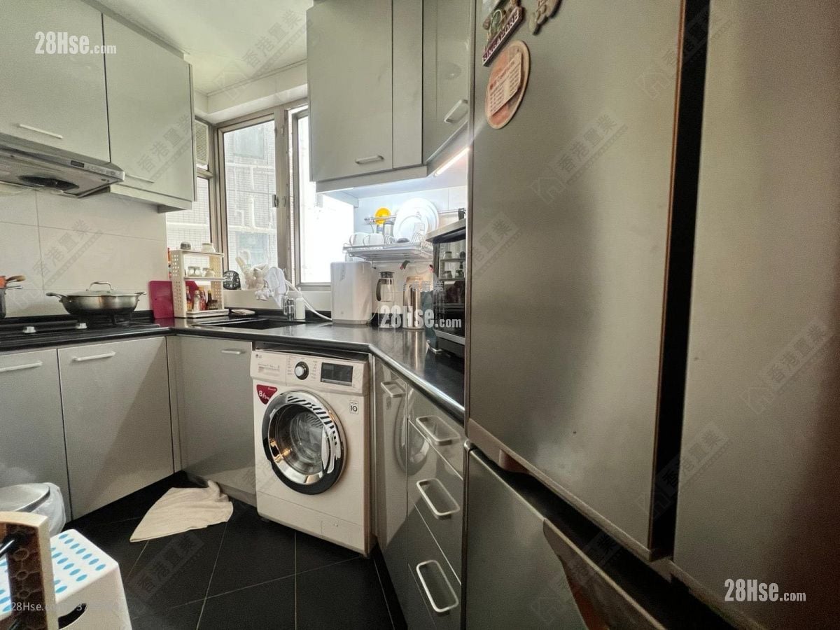 擎天半岛 售盘 2 房 , 2 浴室 620 平方尺