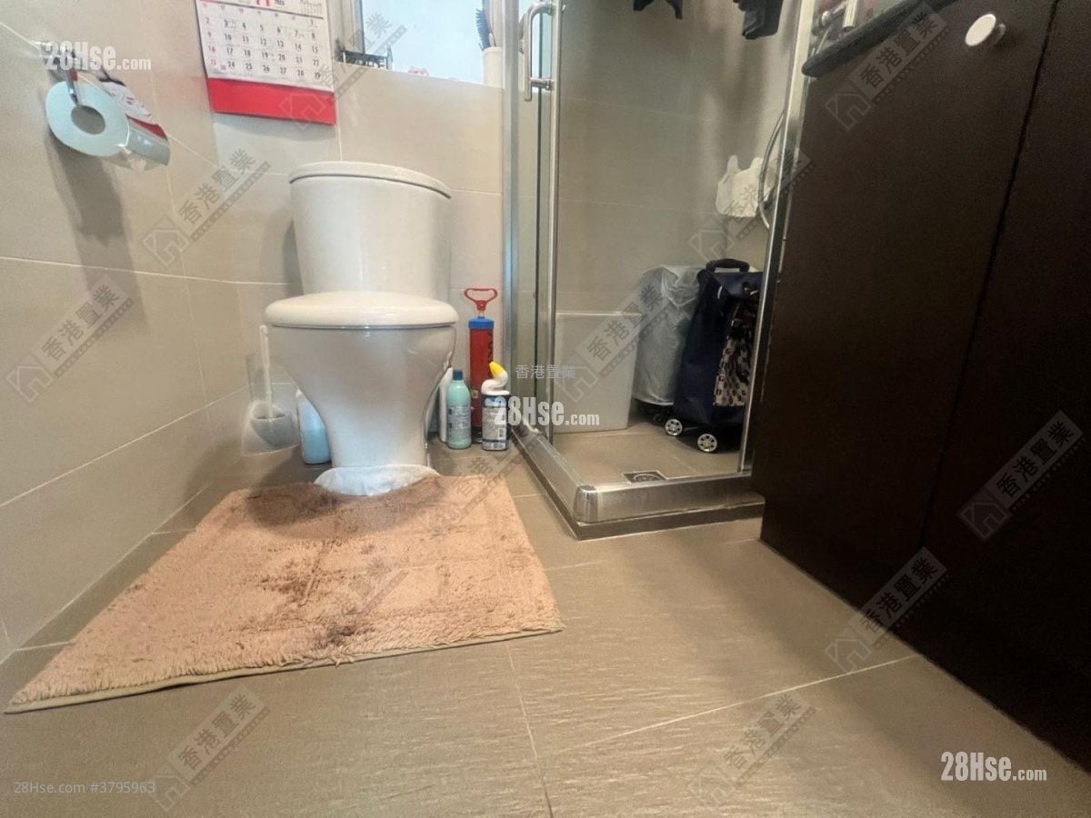 擎天半岛 售盘 2 房 , 2 浴室 620 平方尺