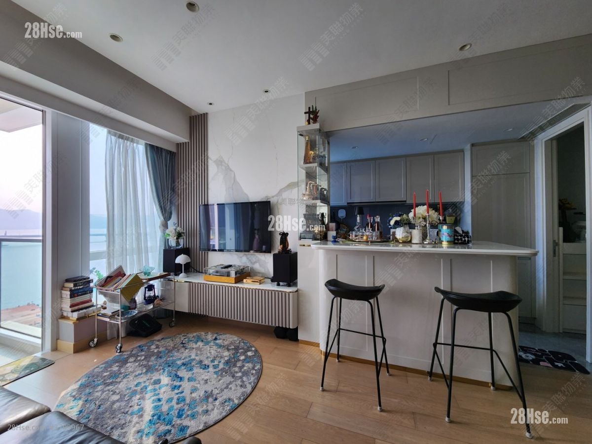 Monterey Sell 3 Bedrooms , 2 Bathrooms 789 ft²