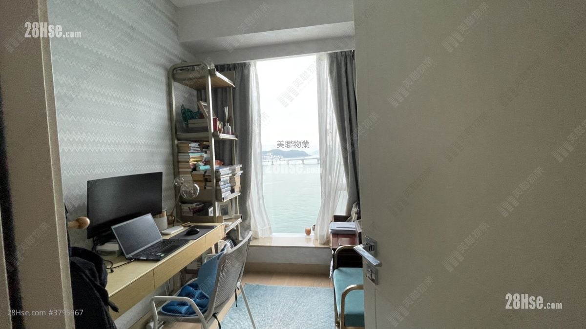 Monterey Sell 3 Bedrooms , 2 Bathrooms 789 ft²