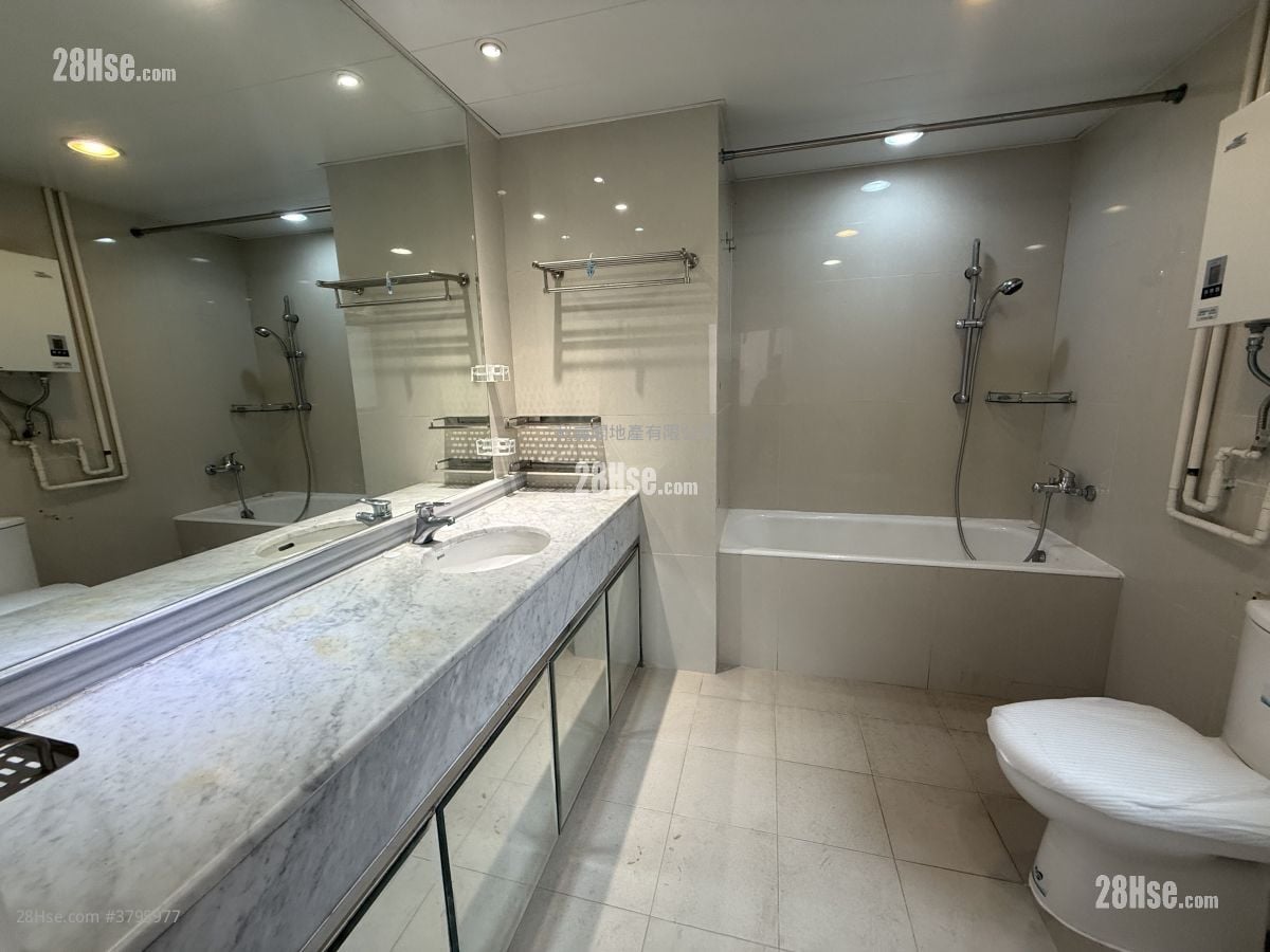 The Arcadia Sell 3 Bedrooms 1,696 ft²