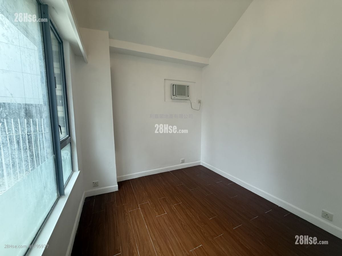 The Arcadia Sell 3 Bedrooms 1,696 ft²