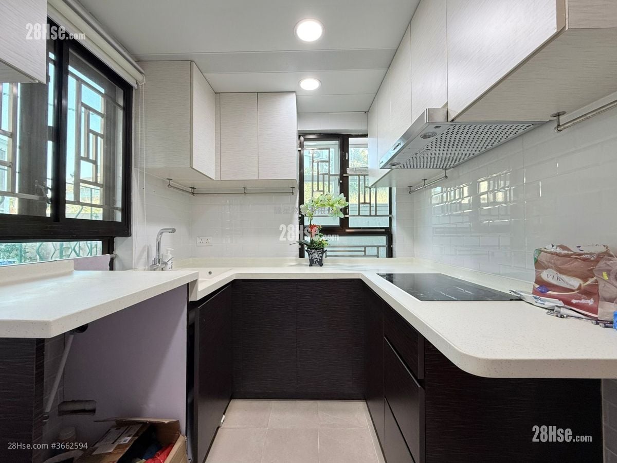 Village Sell 3 Bedrooms , 1 Bathroom 700 ft²