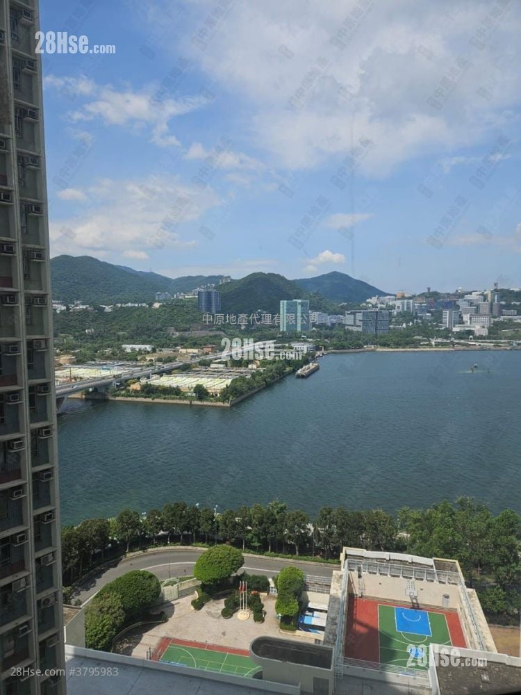 Kam Tai Court Sell 2 Bedrooms , 1 Bathroom 521 ft²