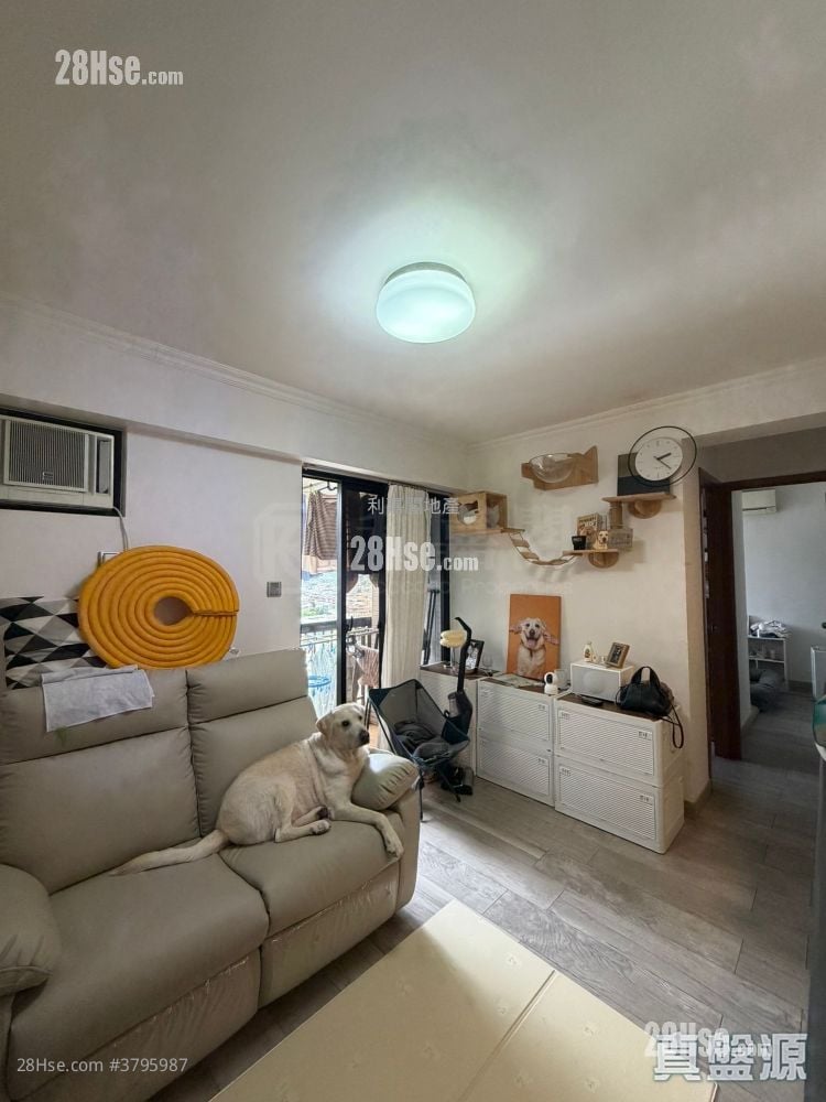 The Sherwood Sell 2 Bedrooms 396 ft²