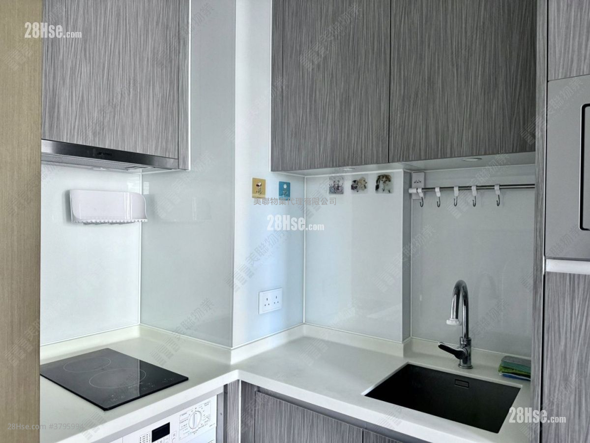 Astoria Crest Sell 1 Bedroom , 1 Bathroom 299 ft²