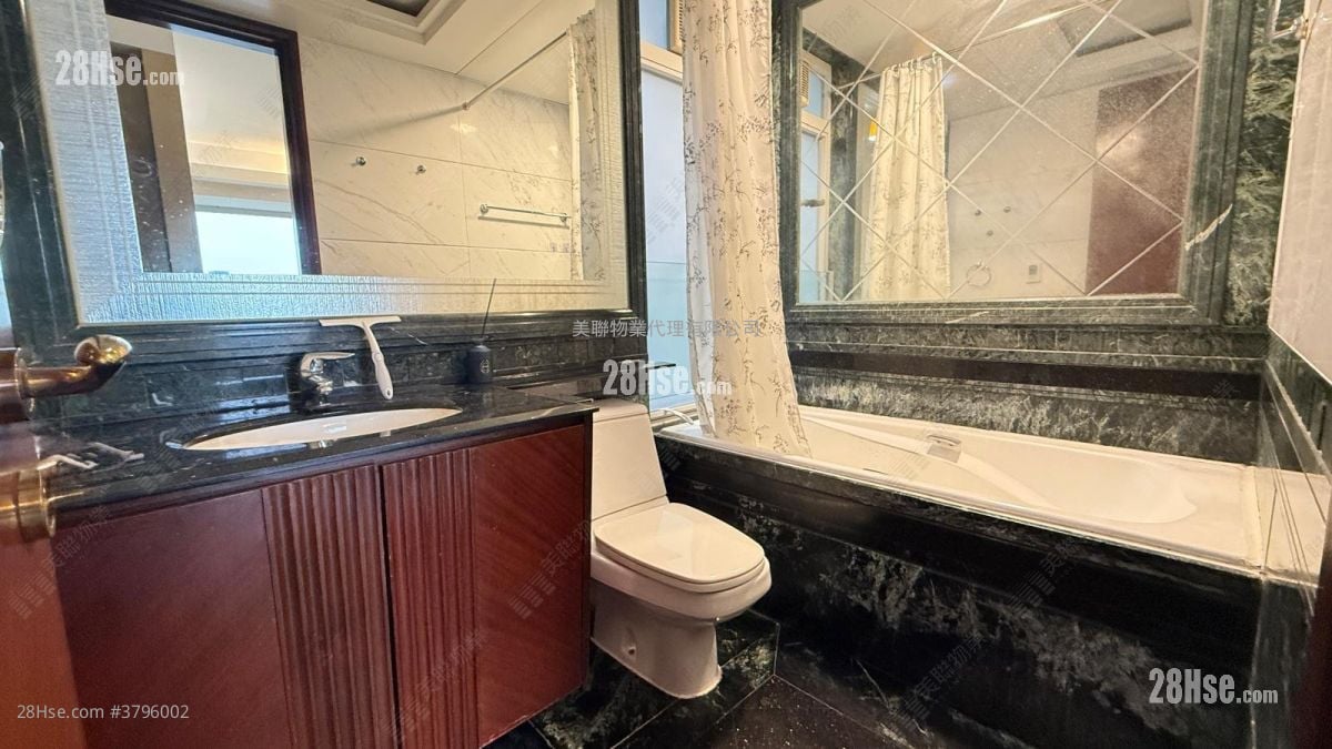 One Beacon Hill Rental 3 Bedrooms , 2 Bathrooms 1,103 ft²