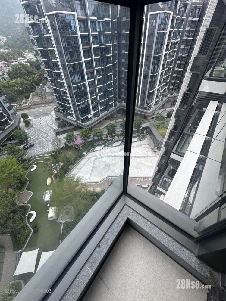 Silicon Hill Sell 2 Bedrooms , 1 Bathroom 405 ft²