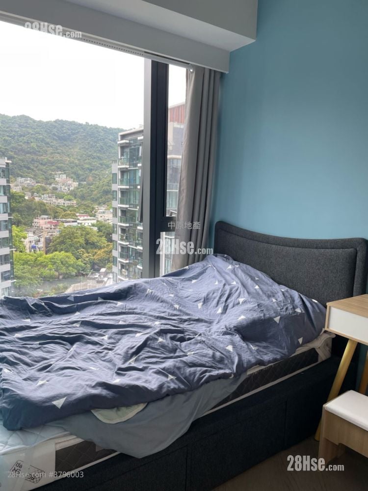 Silicon Hill Sell 2 Bedrooms , 1 Bathroom 405 ft²