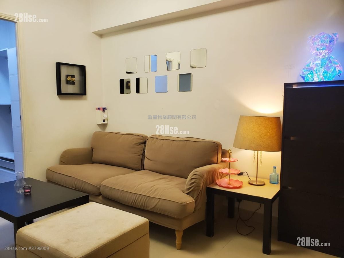 Tonnochy Towers Sell 2 Bedrooms , 1 Bathroom 354 ft²