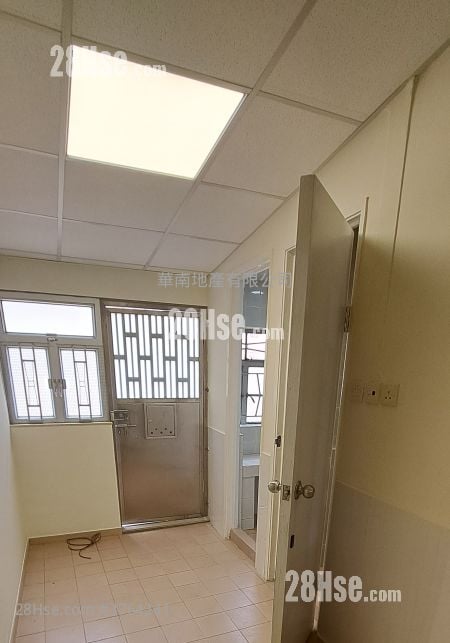 Tin Sam Tsuen Rental 1 Bathroom