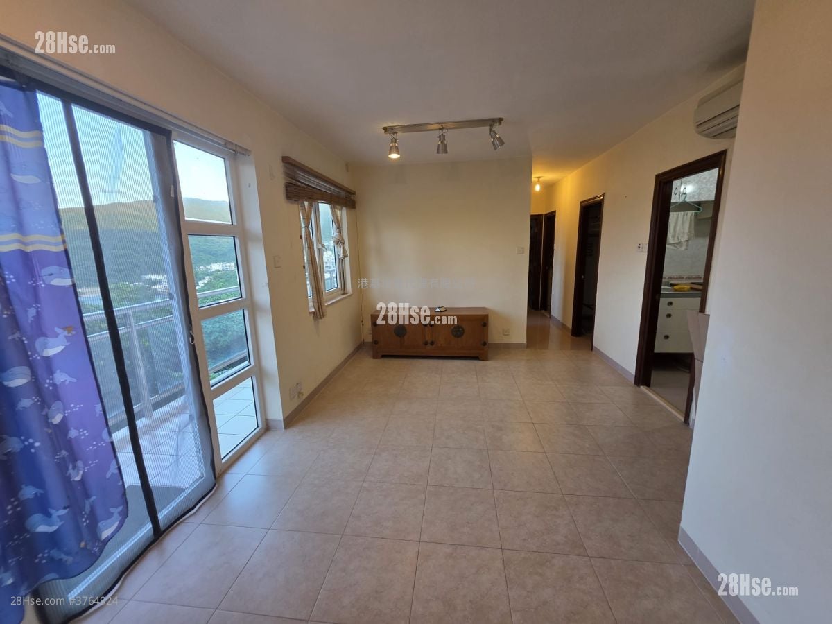 Village Sell 3 Bedrooms , 2 Bathrooms 630 ft²