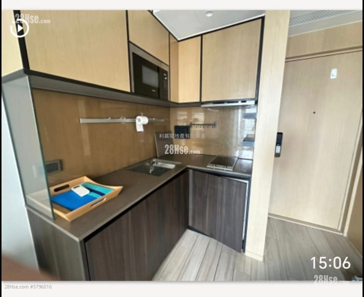 Cetus Square Mile Rental 1 Bedroom , 1 Bathroom 253 ft²