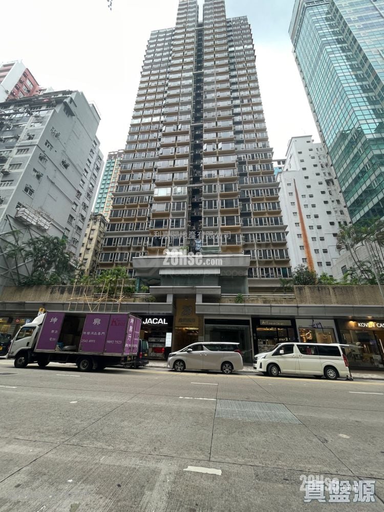 Rica Victoria Sell 2 Bedrooms , 1 Bathroom 426 ft²