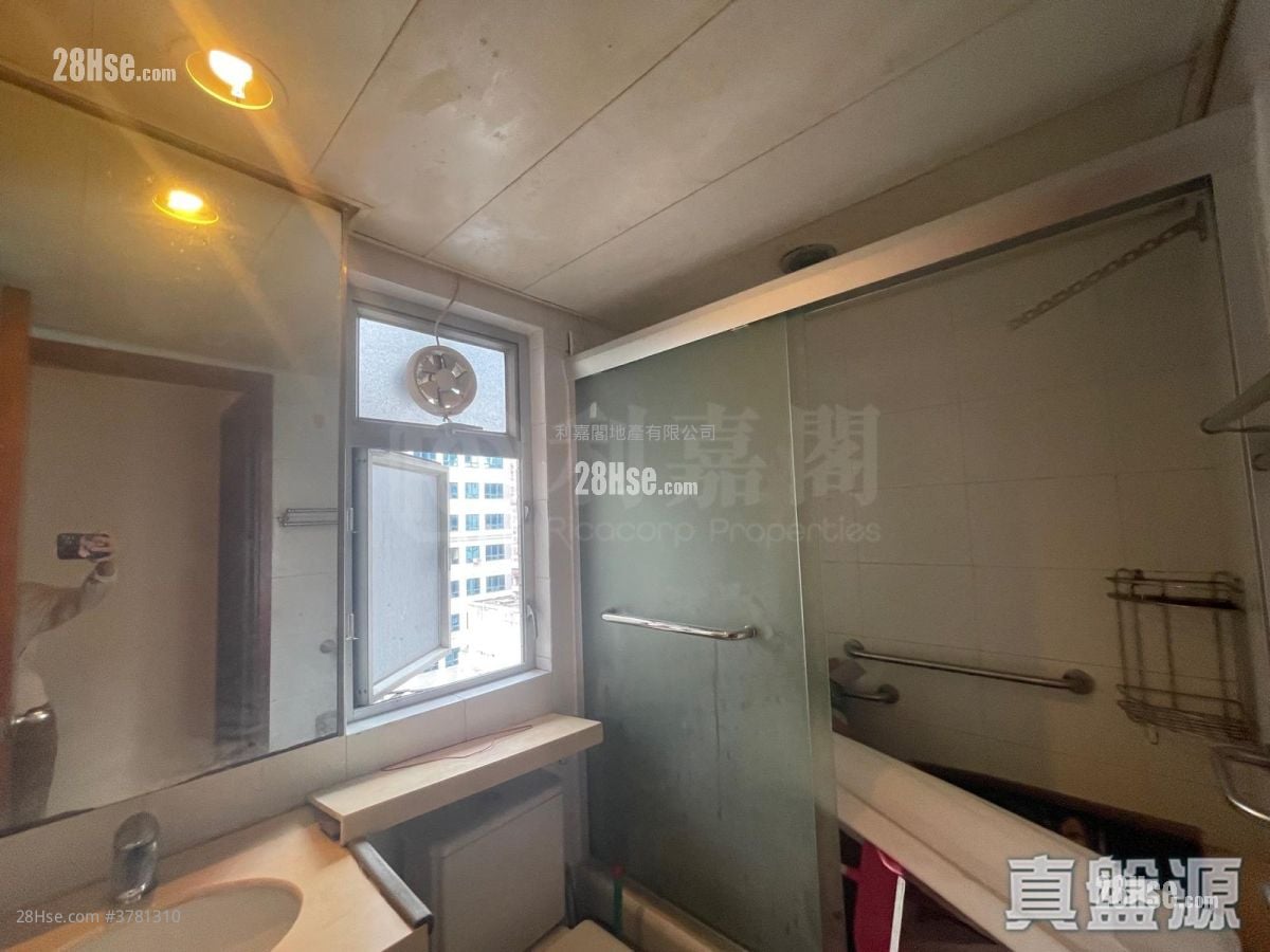 Rica Victoria Sell 2 Bedrooms , 1 Bathroom 426 ft²