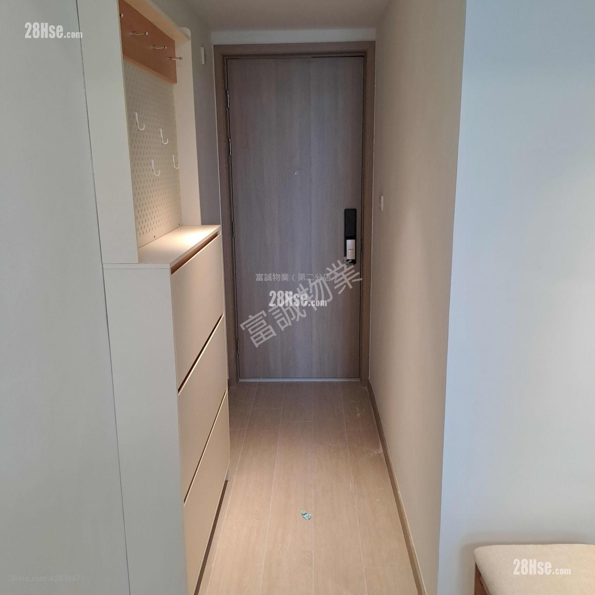 Chill Residence Rental 1 Bedroom , 1 Bathroom 331 ft²