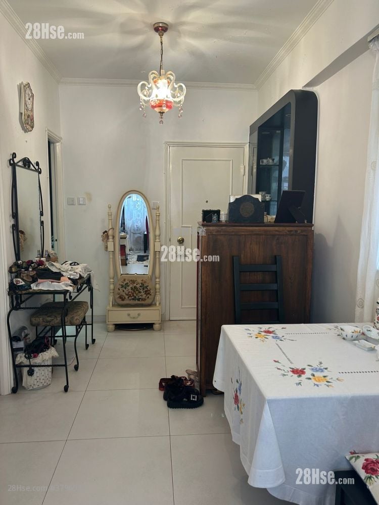 怡新洋楼 售盘 2 房 , 1 浴室 364 平方尺