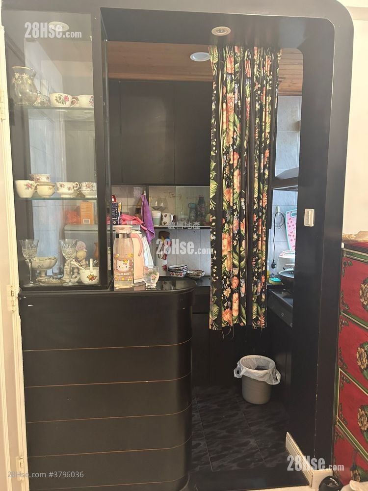 怡新洋楼 售盘 2 房 , 1 浴室 364 平方尺