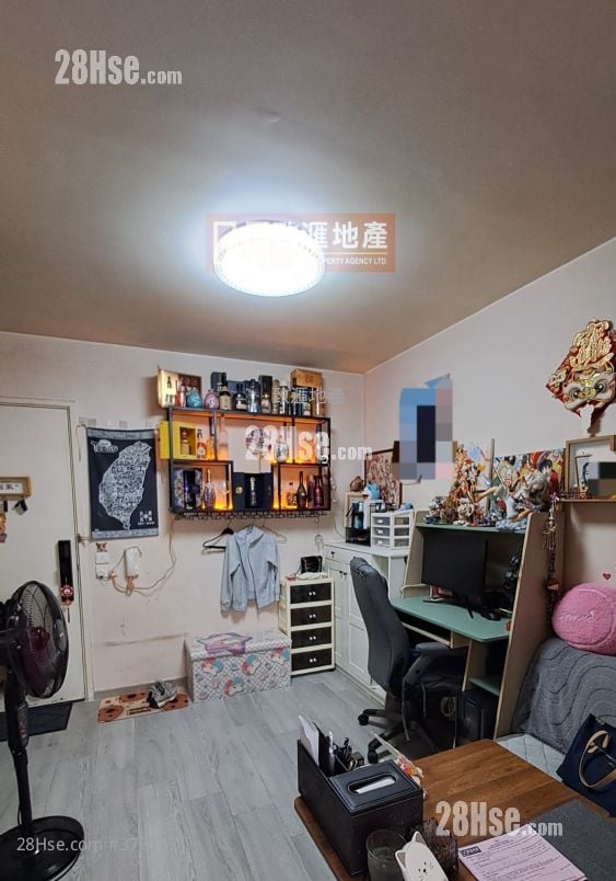 Sheung Man Court Sell 1 Bedroom 287 ft²