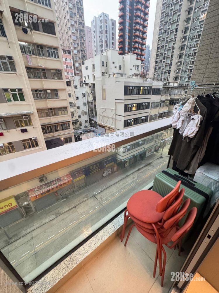 One Soho Sell 2 Bedrooms , 1 Bathroom 374 ft²