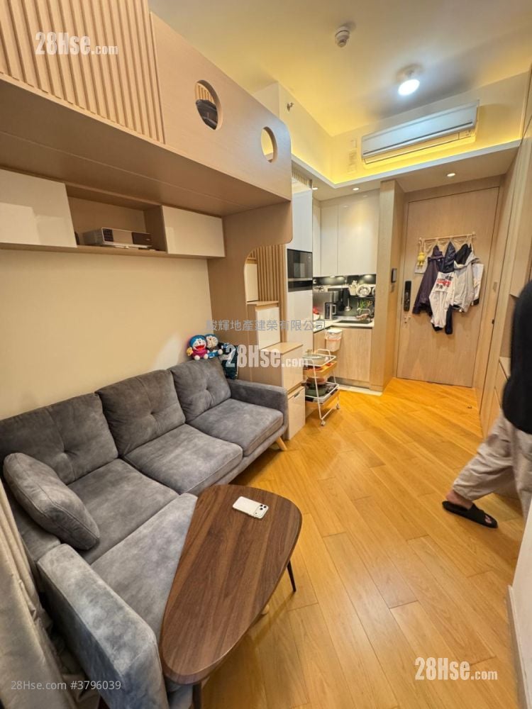 One Soho Sell 2 Bedrooms , 1 Bathroom 374 ft²