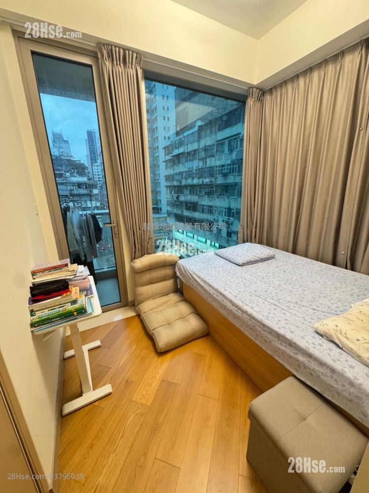 One Soho Sell 2 Bedrooms , 1 Bathroom 374 ft²