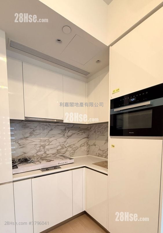 Double Coast 租盘 319 平方尺