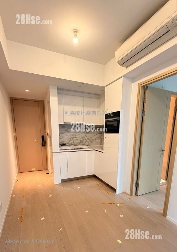 Double Coast 租盘 319 平方尺