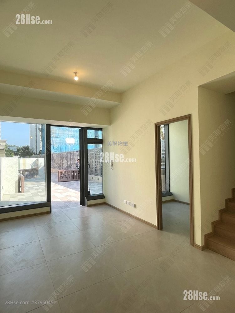 #LYOS 售盘 3 房 , 2 浴室 788 平方尺