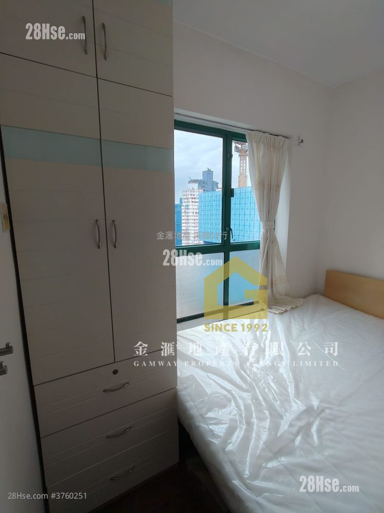 The Vista Sell 2 Bedrooms , 1 Bathroom 279 ft²