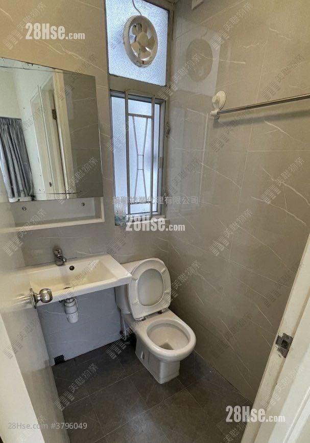 荃锦中心 售盘 2 房 369 平方尺