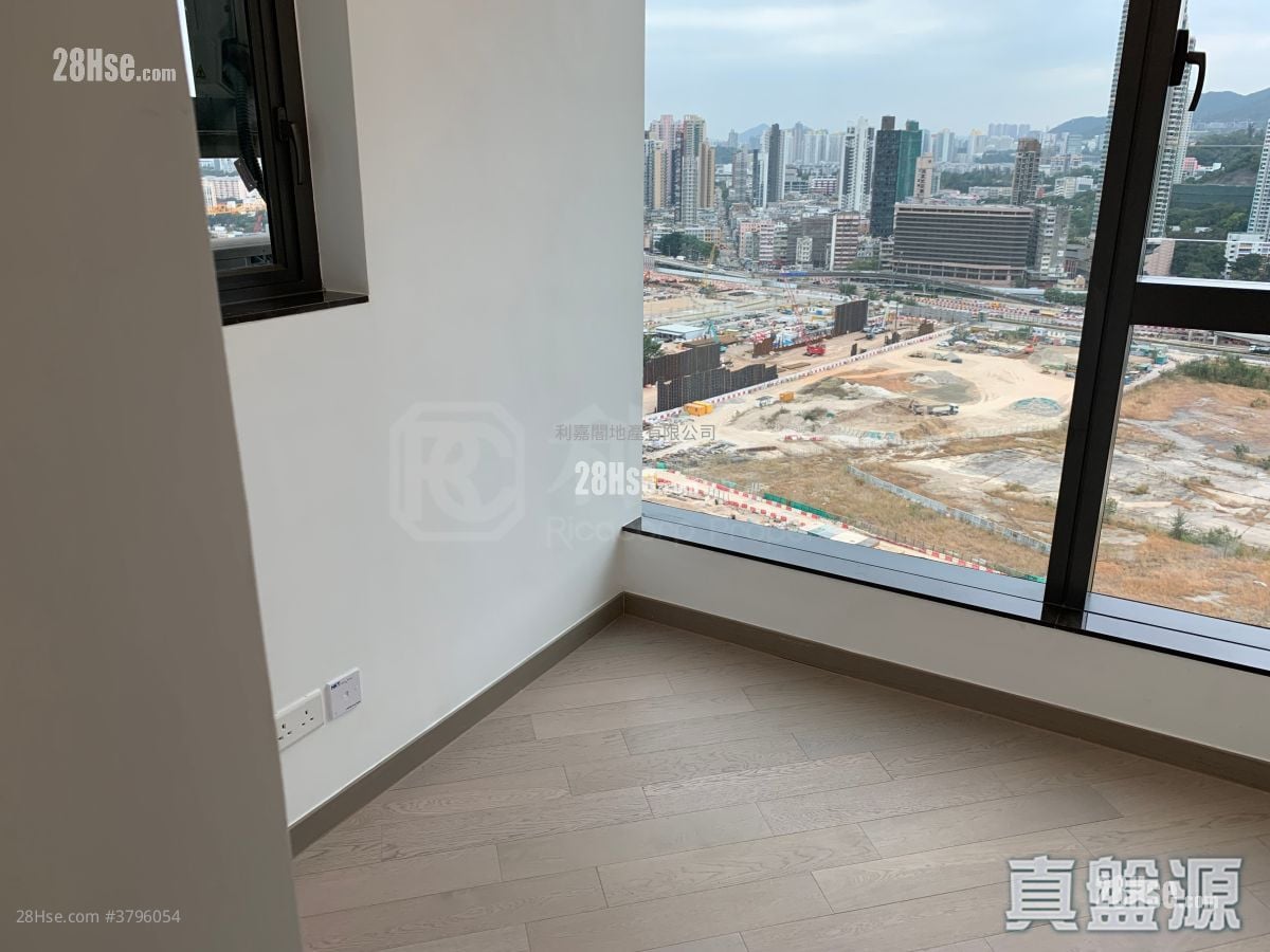 尚珒溋 租盘 657 平方尺