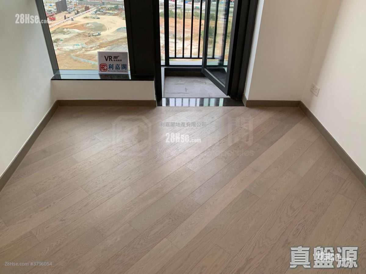 尚珒溋 租盘 657 平方尺