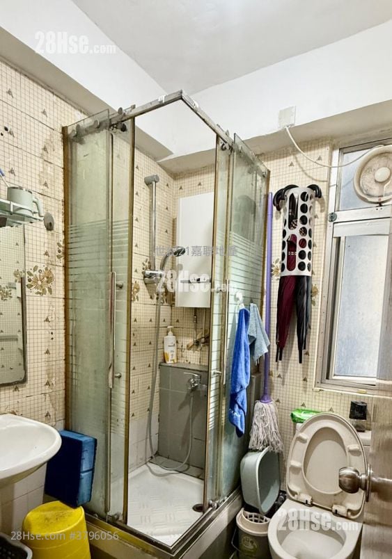 鸭脷洲中心 售盘 2 房 , 1 浴室 386 平方尺