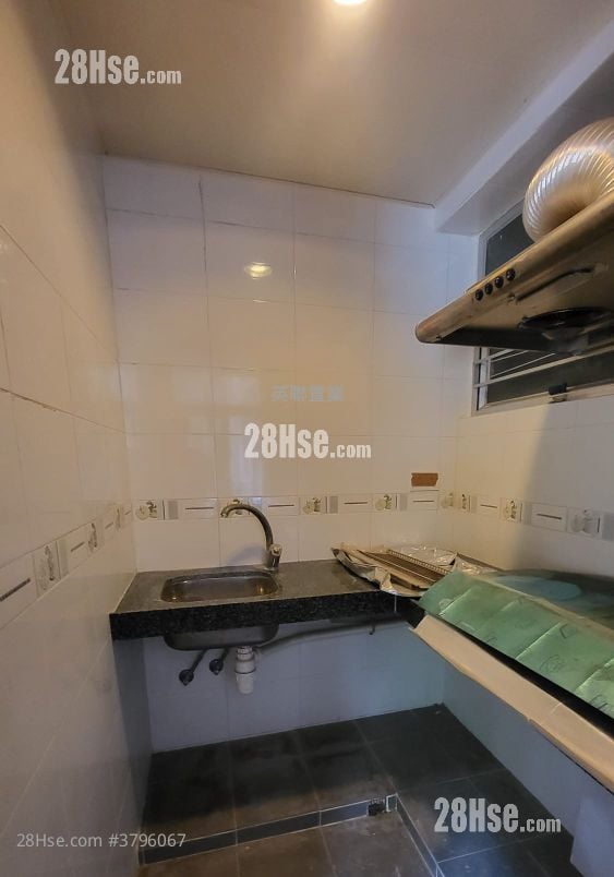 南雄大厦 售盘 2 房 , 1 浴室 413 平方尺