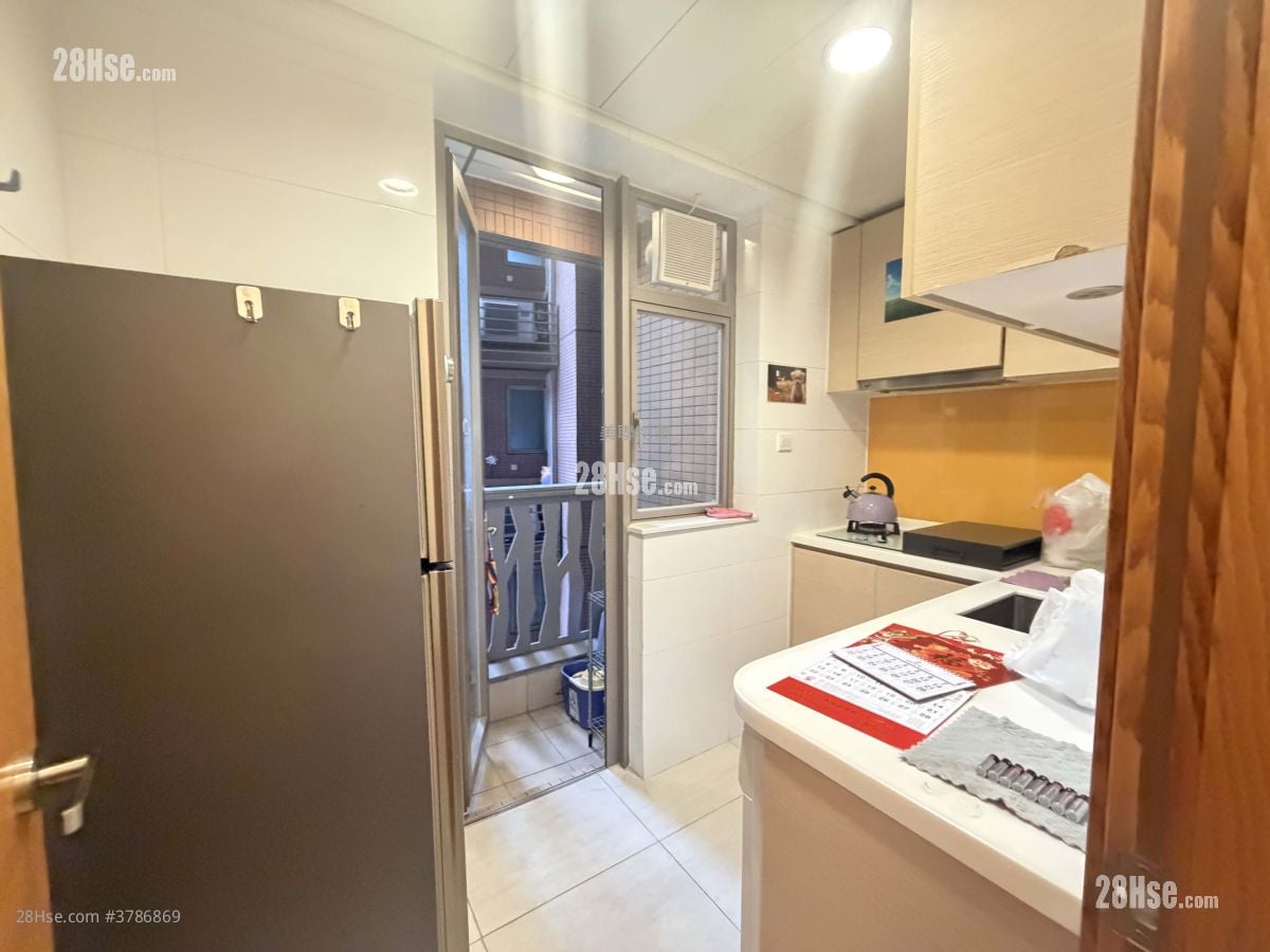 Greenview Villa Sell 2 Bedrooms , 2 Bathrooms 535 ft²