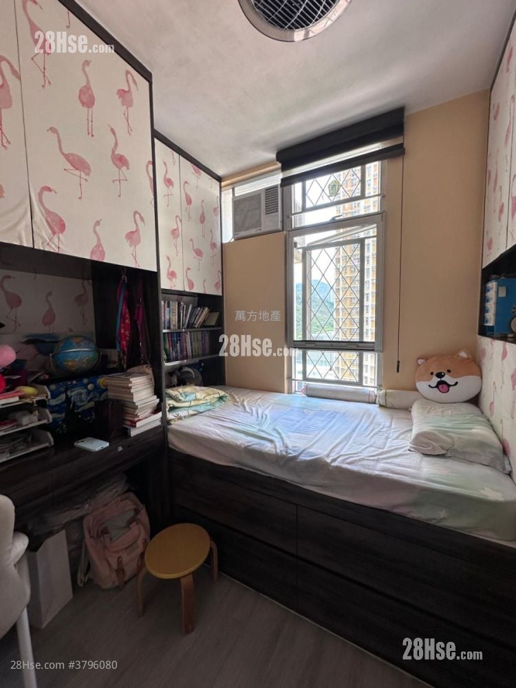 愉翠苑 售盘 3 房 , 2 浴室 650 平方尺