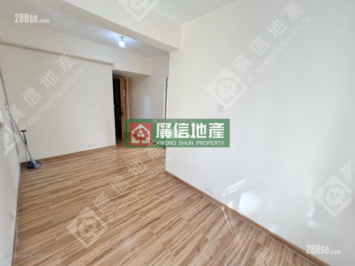 富多来新村 租盘 1 房 , 1 浴室 285 平方尺