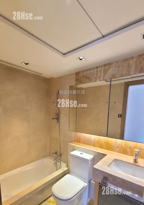 The Latitude Sell 4 Bedrooms , 2 Bathrooms 1,034 ft²