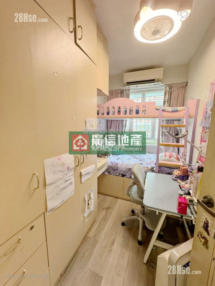 Diamond Building Sell 3 Bedrooms , 2 Bathrooms 863 ft²