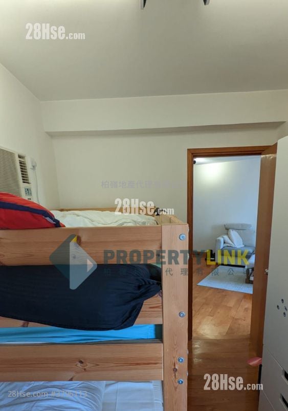 Hollywood Terrace Sell 2 Bedrooms , 1 Bathroom 631 ft²