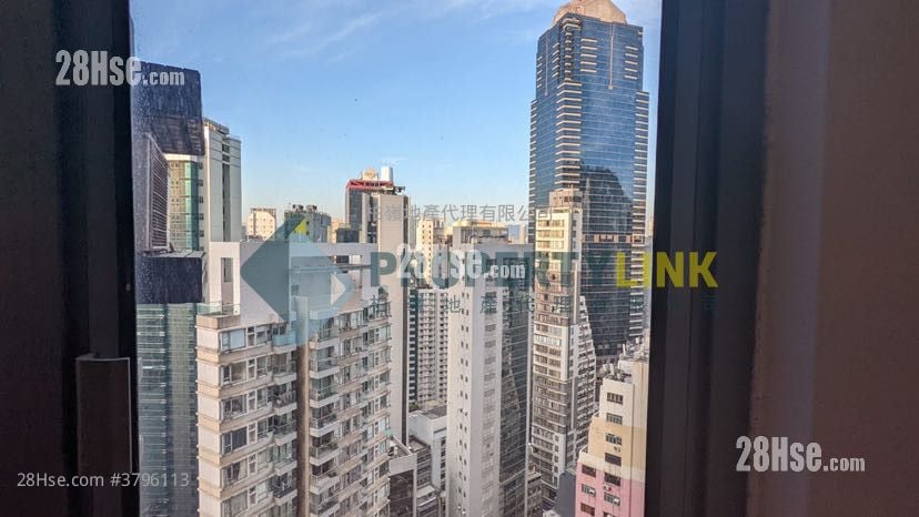 Hollywood Terrace Sell 2 Bedrooms , 1 Bathroom 631 ft²