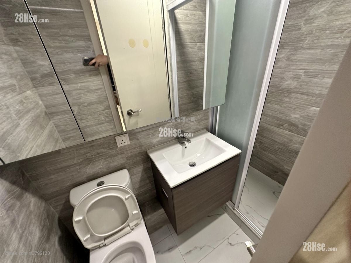 Yee Wo Place Rental 2 Bedrooms , 1 Bathroom 416 ft²