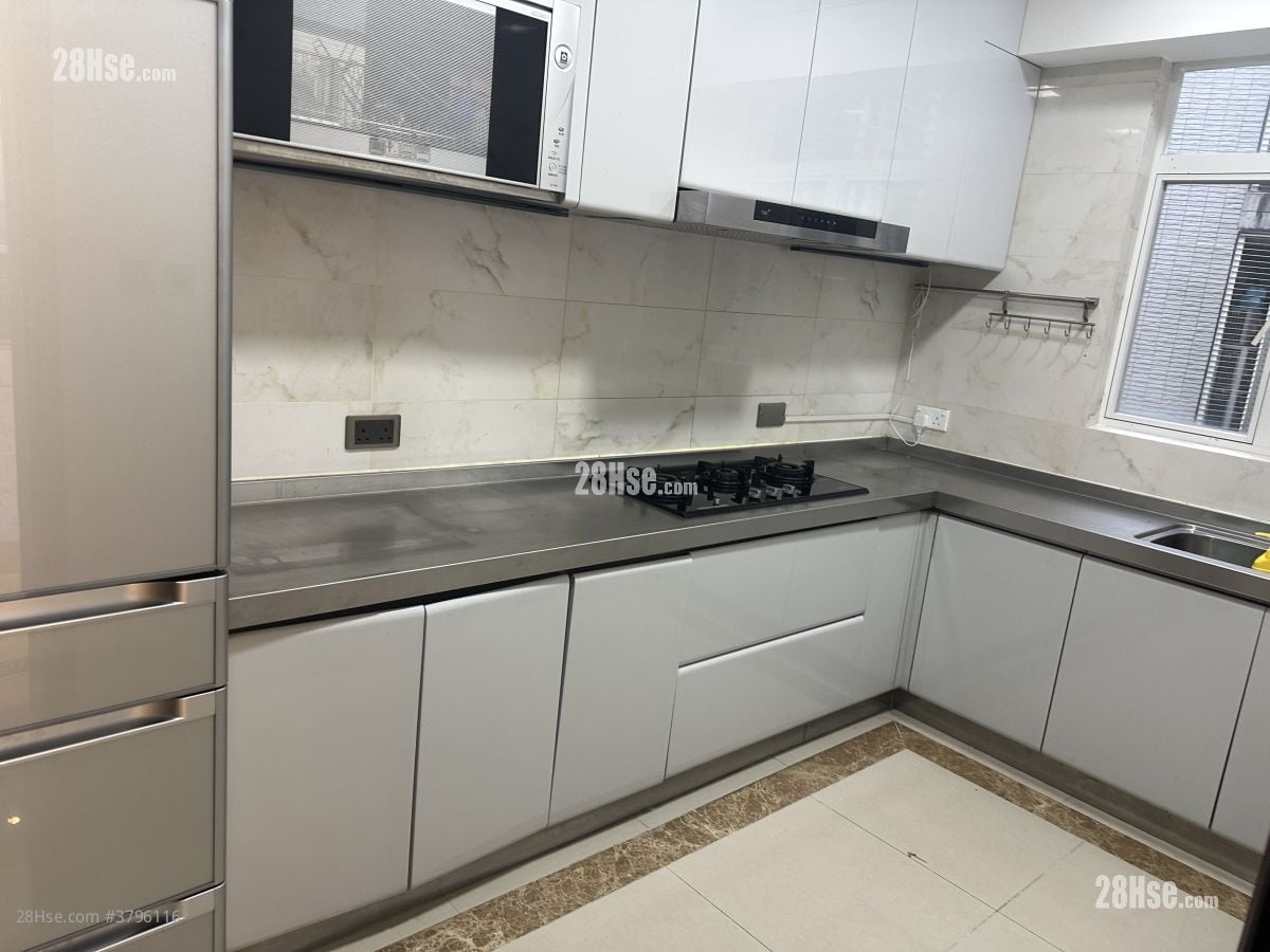 One Beacon Hill Sell 3 Bedrooms 1,084 ft²