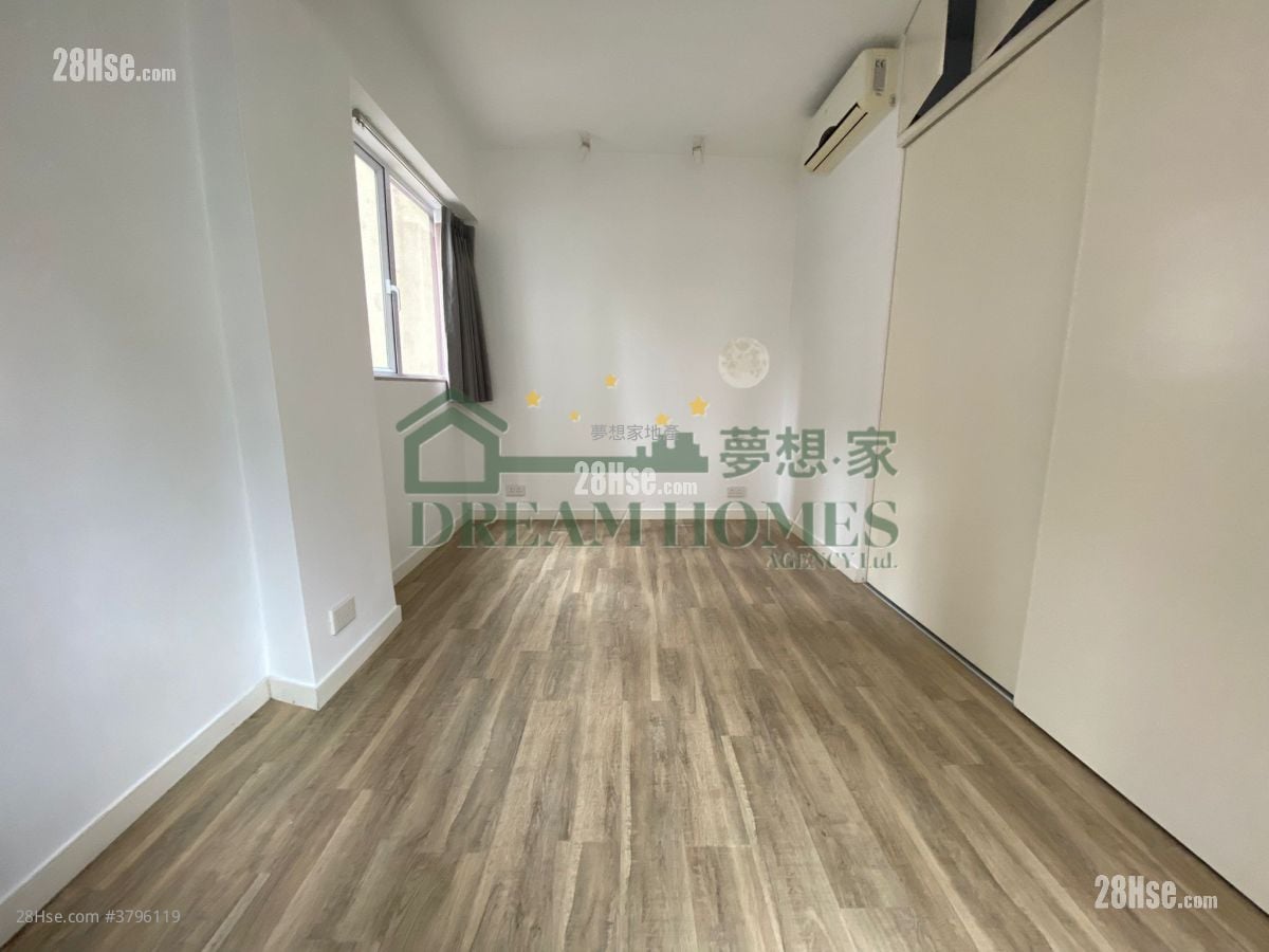 Sun Luen Building Sell Studio , 1 Bathroom