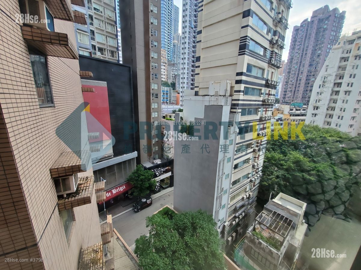 Hollywood Terrace Sell 3 Bedrooms , 2 Bathrooms 756 ft²