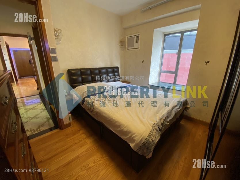 Hollywood Terrace Sell 3 Bedrooms , 2 Bathrooms 756 ft²