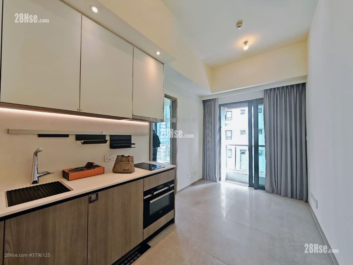 Kennedy 38 Rental 1 Bedroom , 1 Bathroom 292 ft²