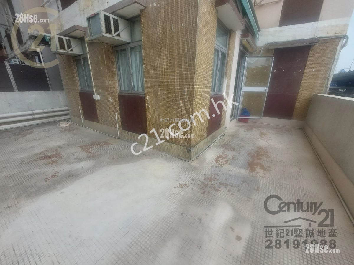 Sea View Mansion Sell 2 Bedrooms , 1 Bathroom 345 ft²