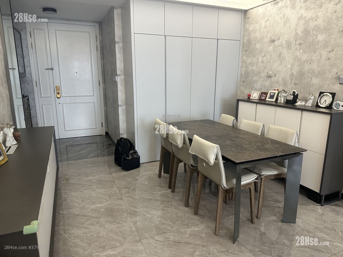 One Beacon Hill Sell 3 Bedrooms 1,101 ft²